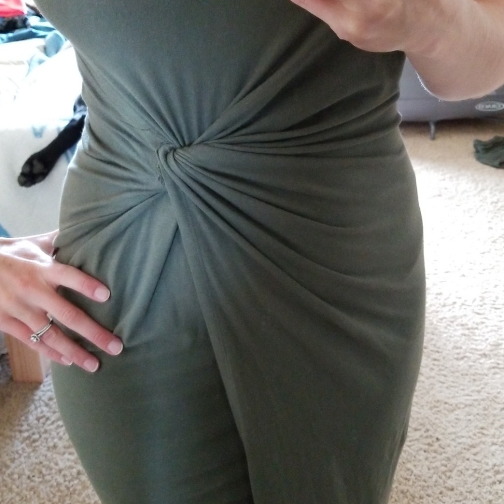 High Low Dress - Picture 2 of 3